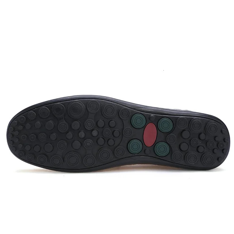 Fashion Leather Men Casual Shoes Formal Men Loafers Moccasins Italian Breathable Slip on Male Boat Shoes Size 37-47 241106