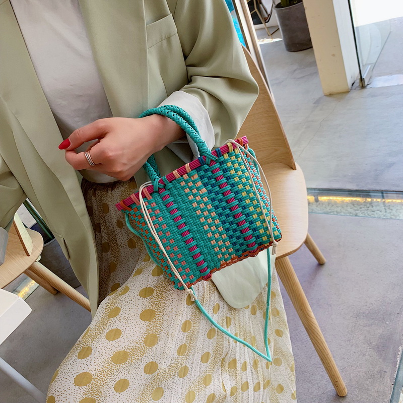 Handmade Women's Shoulder Bag Plastic Woven Small Handbag Rattan Straw Beach Bags Female Messenger Crossbody Bag Travel Tote Ha