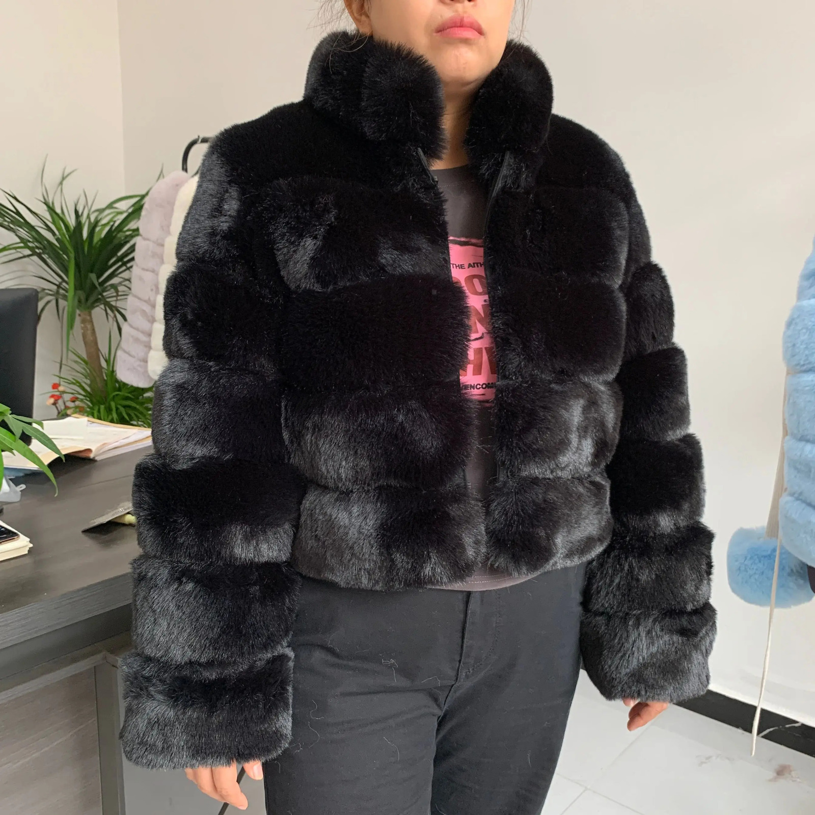 2024 Faux Fur coat womens winter fashion stand collar artificial fur jacket high-quality warm jacket Faux fur jacket women 241107
