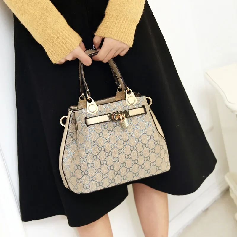 New Retro Women's Bag Handbag Korean Version Fashion Trend Versatile Cross Shoulder Handbag