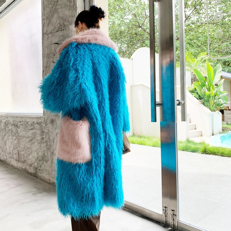 Light blue faux fur coat for women fashionable personalized street wear fur collar long jacket winter womens coat performance clothing 241107
