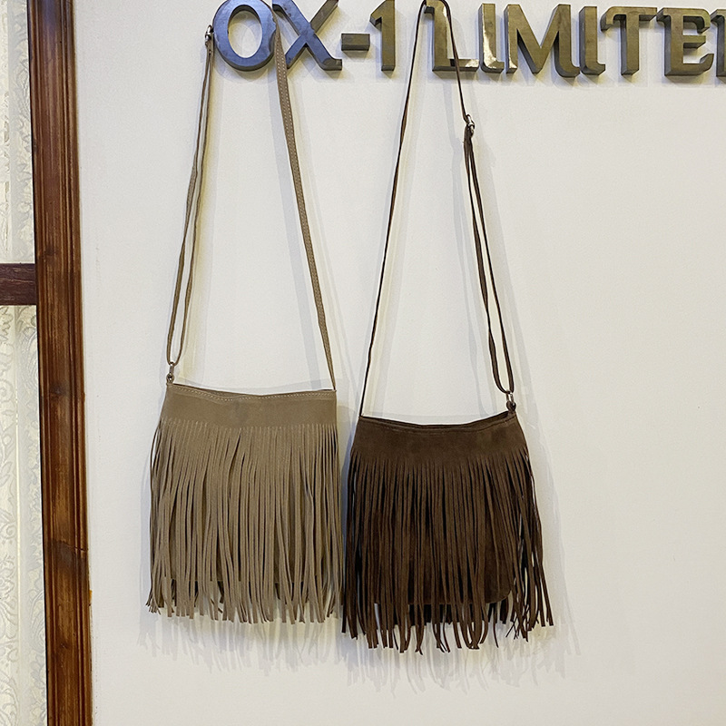New Women Fringe Shoulder Bag Commuter Women's Popular small Crossbody Bag Novelty Style Travel Shopping Large capacity tote bag
