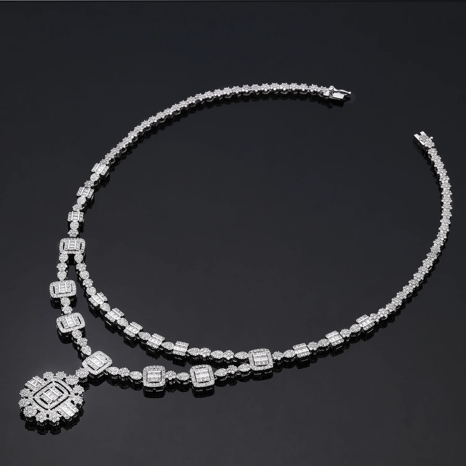 ly arrived 3A zirconia flower pendant Dubai bride set 4-piece bridal wedding jewelry set fashion party accessories 241106