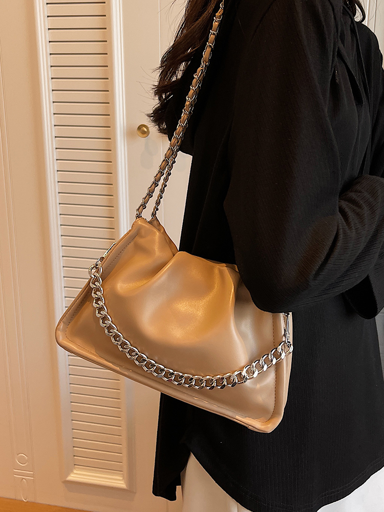 French Style Chic Design Chains Single Shoulder Bags Fashionable Textured Pu Leather Large Capacity Versatile Women Pleated Bag