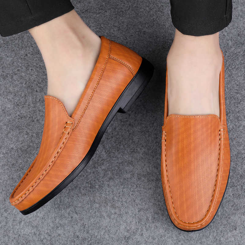 CMM New Leather Shoes Soft Soles for Mens Driving Shoe Covers Casual Shoes Bean Shoes Fashion Korean Version Trendy Mens Leather Shoes Mens Shoes