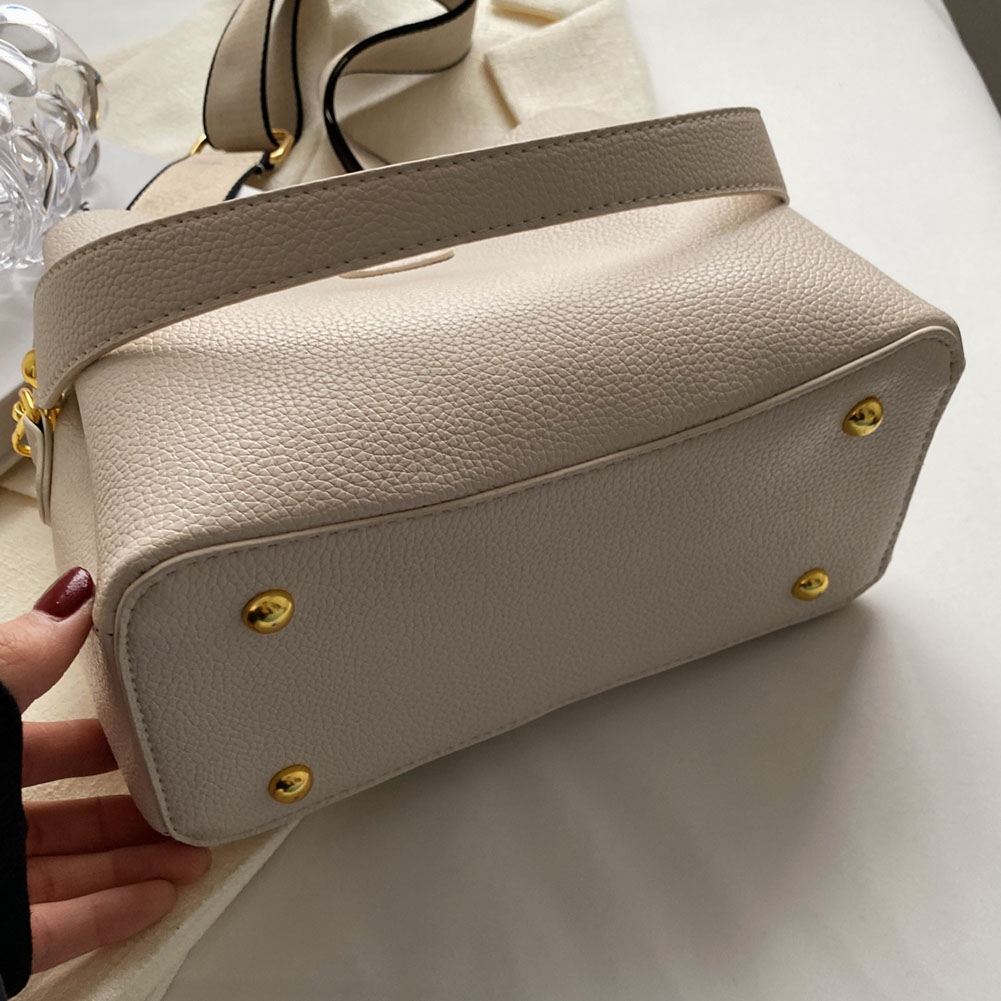 Women Luxury Shoulder Bag Large Capacity Bucket Satchel Bag Adjustable Strap Simple Underarm Bag Female Dating Bag