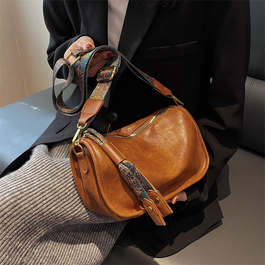 Luxury Vintage PU Leather Pillow Bag Shoulder hobo Bag for Women Lashion Wide Strap Crossbody Bag for Women Purse