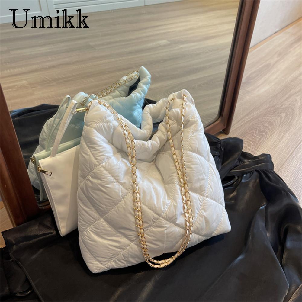 Women Shoulder Bag Fashionalbe Nylon Handbag Quilted Crossbody Bag Embroidery Thread Simple Female Commuter Handbag Shopper Bag
