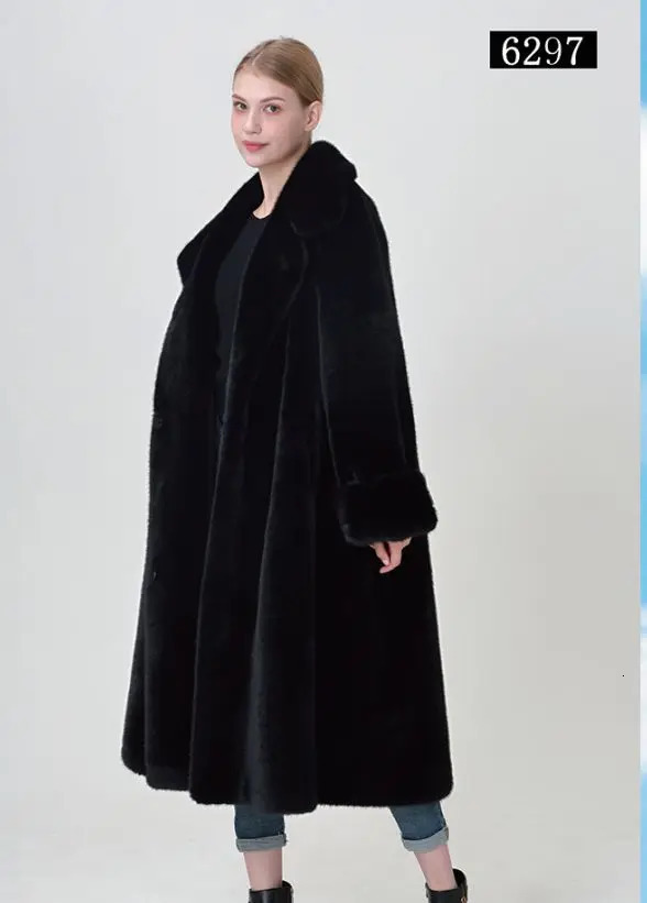 Winter womens faux fur coat set with belt mink coat 241107