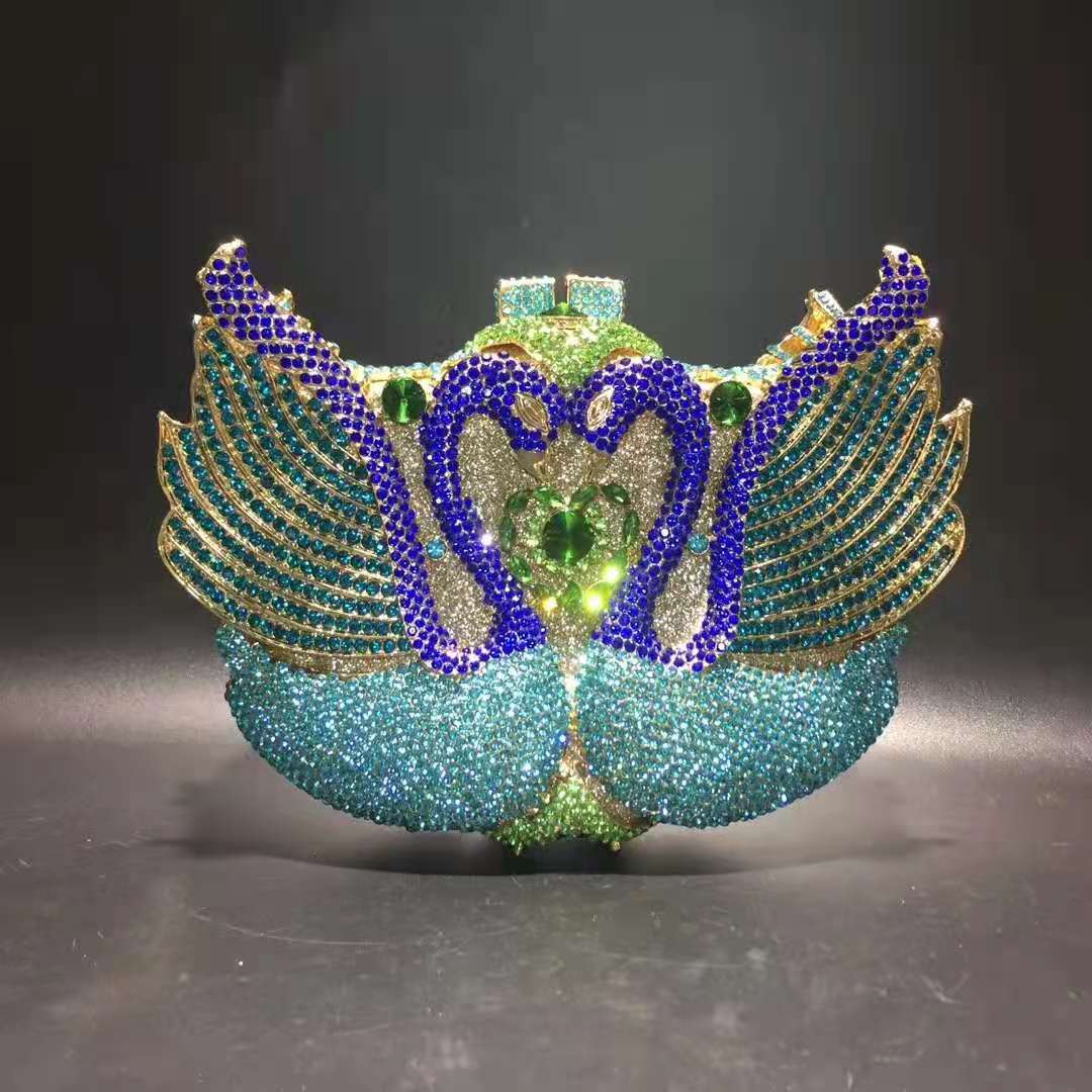 Women blue Clutch Bag Sequined ab Silver Diamond Handbag Bridal Wedding Party Metal Clutches Bags Purse Minaudiere Evening Bag