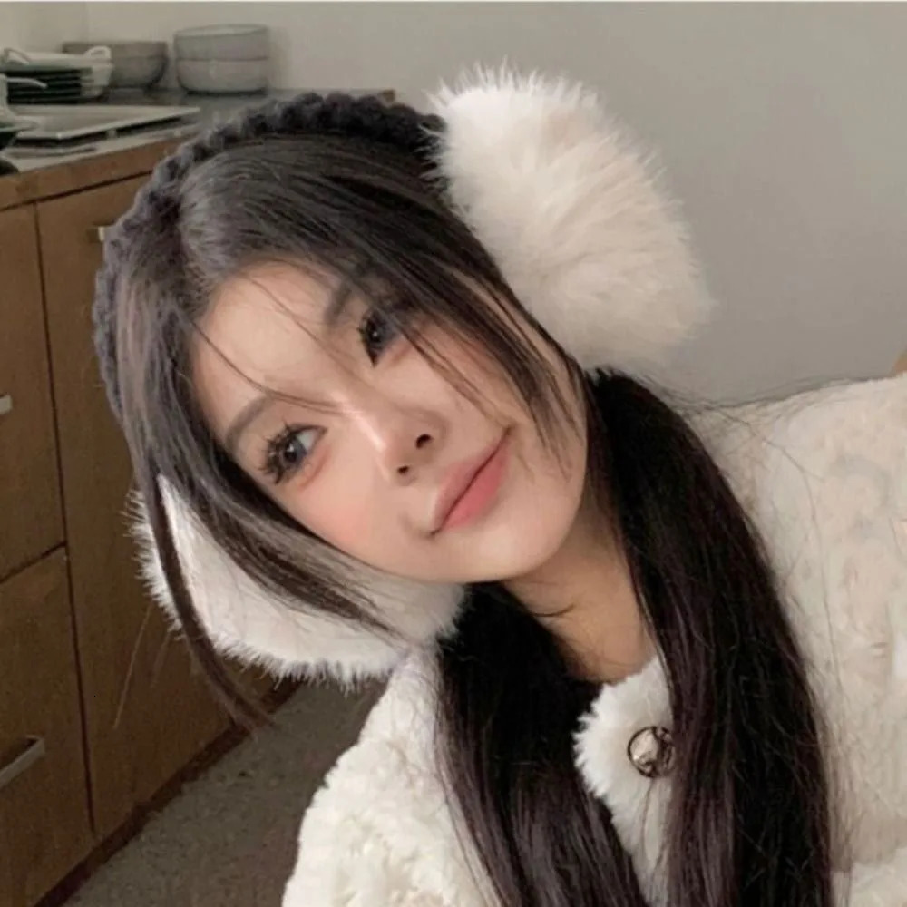 plush earmuffs with soft and cold protection warm earmuffs to keep hair warm Christmas gift with earmuffs 241107