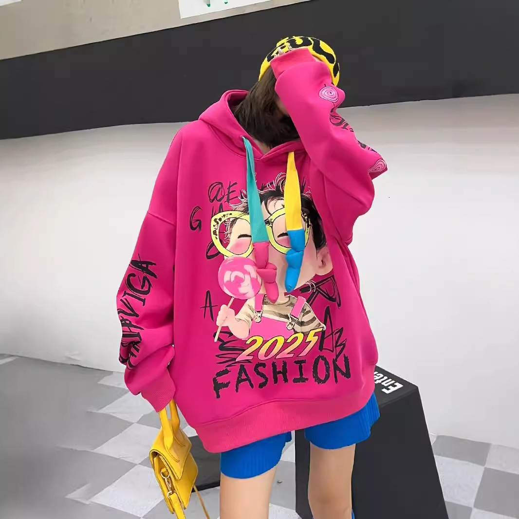 New Fashion Trendy American Heavy Industry Graffiti Large Velvet Thickened Women's Medium to Long Loose Hoodie Designer Fashion T-shirt