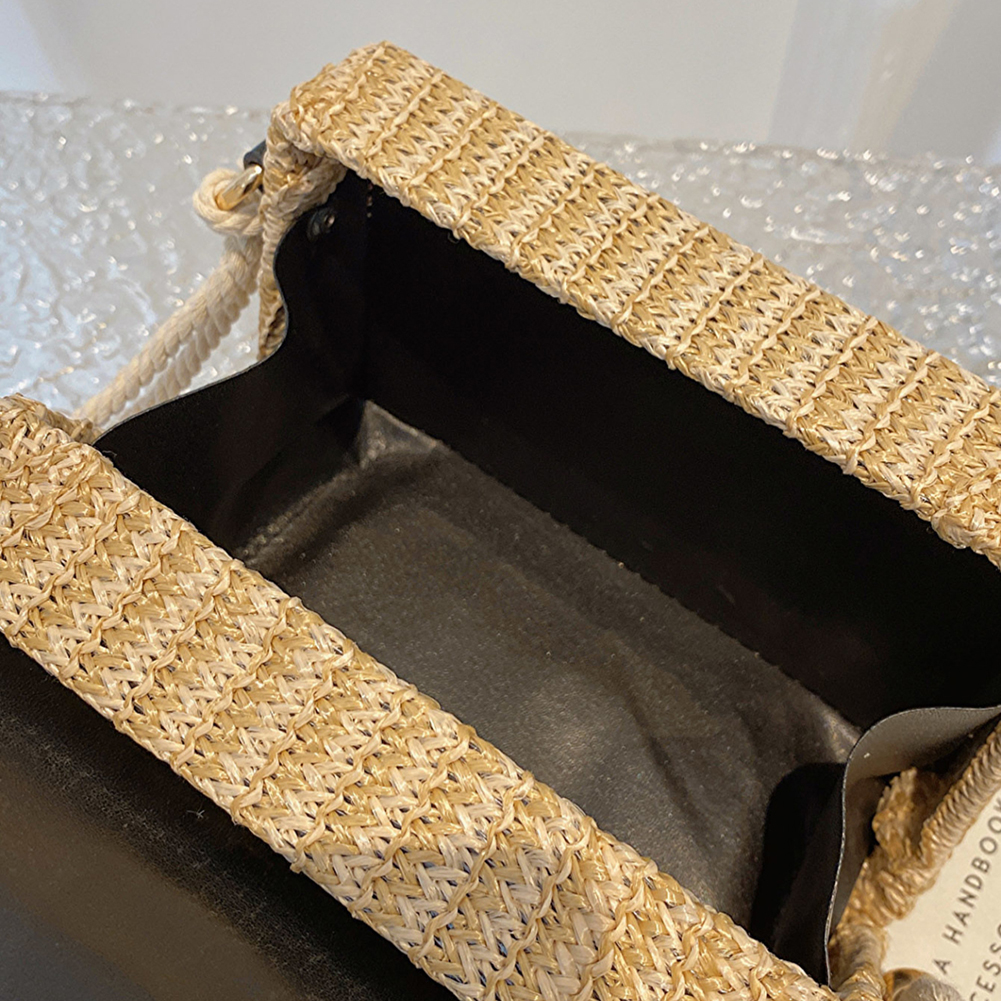 Straw Crossbody Bag with Tassel Summer Chic Woven Handbag Shoulder Purse Shoulder Clutch Bag Top Handle Bag for Women