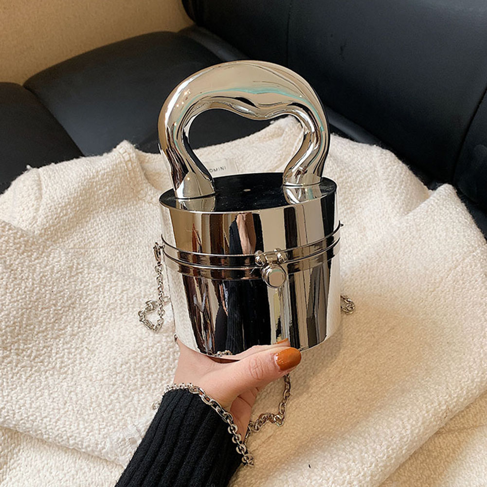 Women Mini Designer Handbags Metal Handle Chain Crossbody Bag Metallic Color Mini Luxury Handbags Street Style Chain Satchel Bag