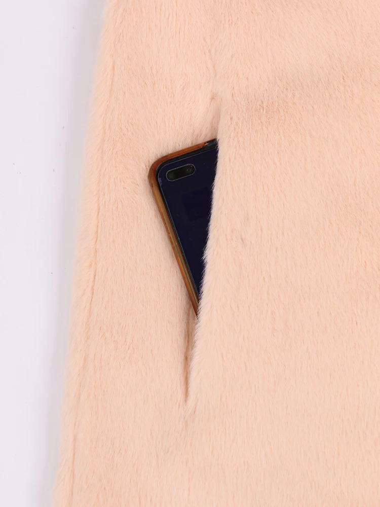 Sapphire Winter Extra Long Fluffy Warm Soft Artificial Fur Coat Womens Flip Tie Runway Elegant Fake Mink Coat 241107