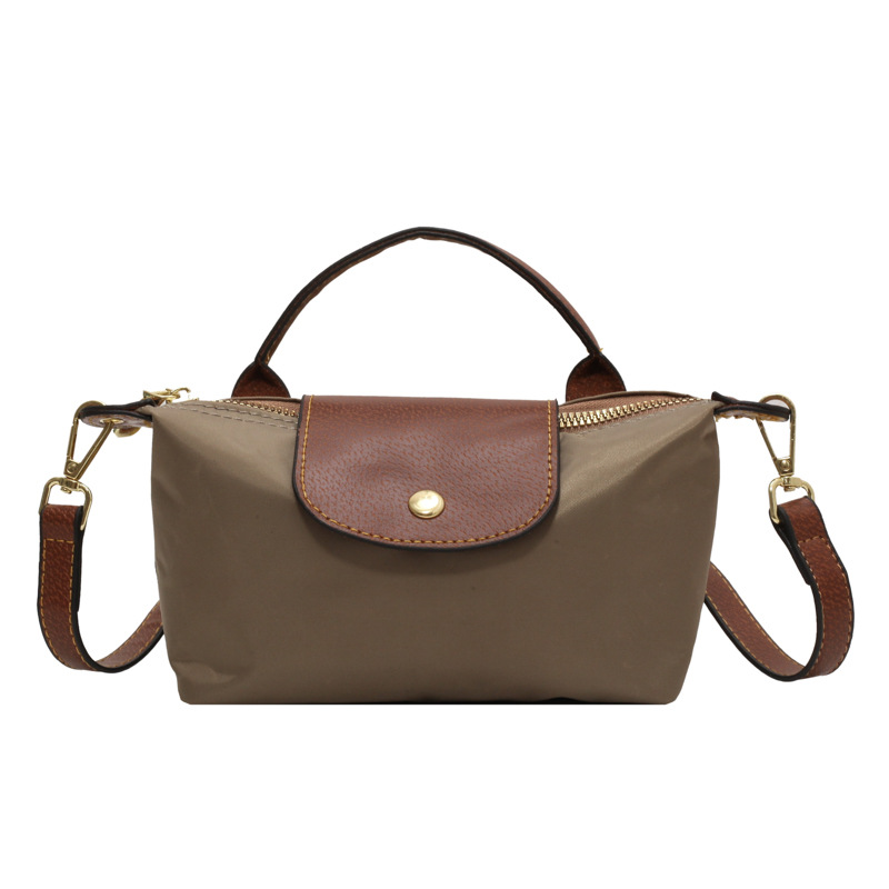 Retro Fashion Trend Hundreds of Shoulder Crossbody Women's Bag 2024 Early Spring New Niche Foreign Premium Feeling Handbag