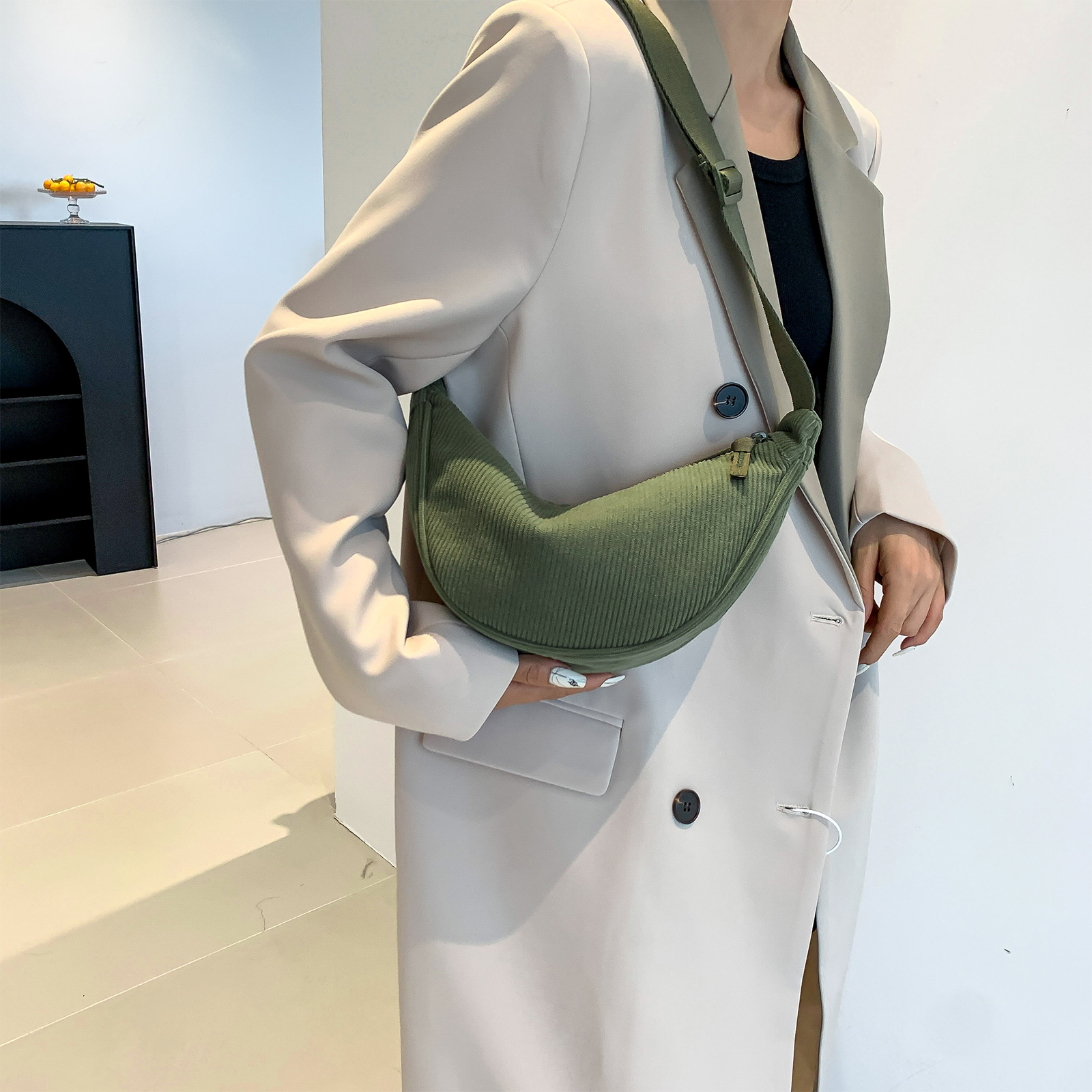 Orange Corduroy Crossbody Bag For Women Fashion Portable Casual Hobos Chest Bag Underarm Bag Students Shoulder Cross Body Bag