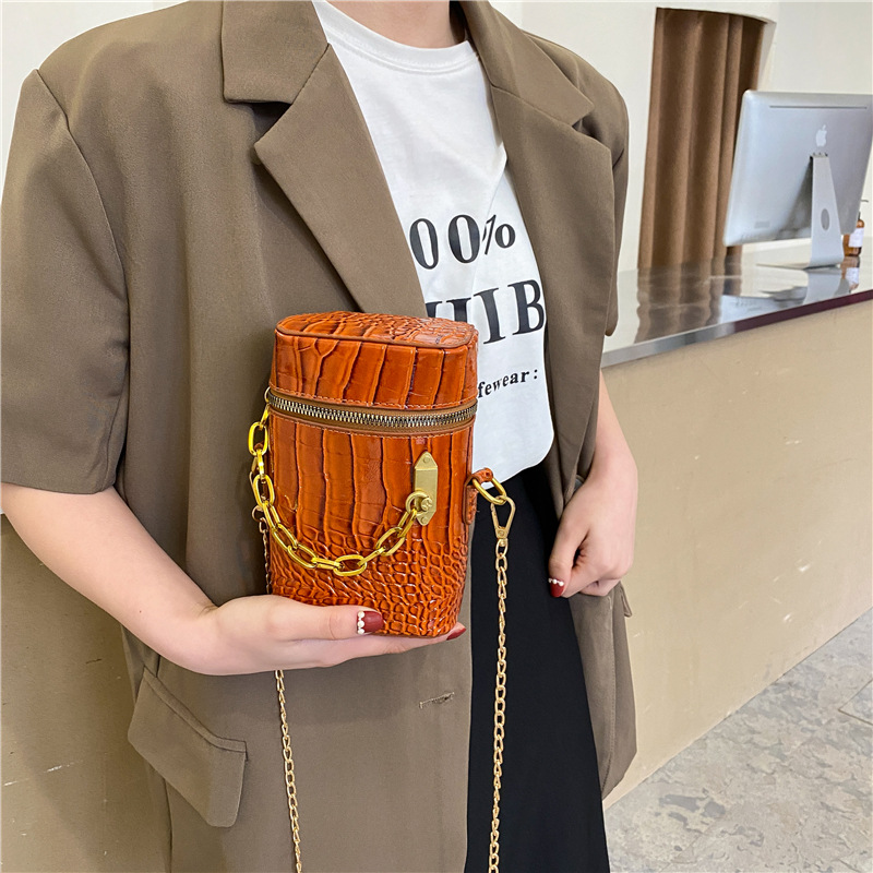2021 New Spring Stone-print Bucket Small Bag Simple Chain Women's Bag Sloping Mobile Phone Bag Spring Trendy Version