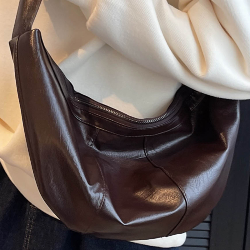 Women's Large Banana Crossbody Bag Aesthetic Coffee Lacquer Large Female Handbag Oil Wax Leather Lovers' Half Moon Shoulder Bags