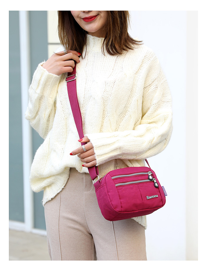 JINQIAOER Fashion Messenger Bag lightweight Waterproof Nylon Women Shoulder Bag Bolsa Ladies Travel Bag Satchels