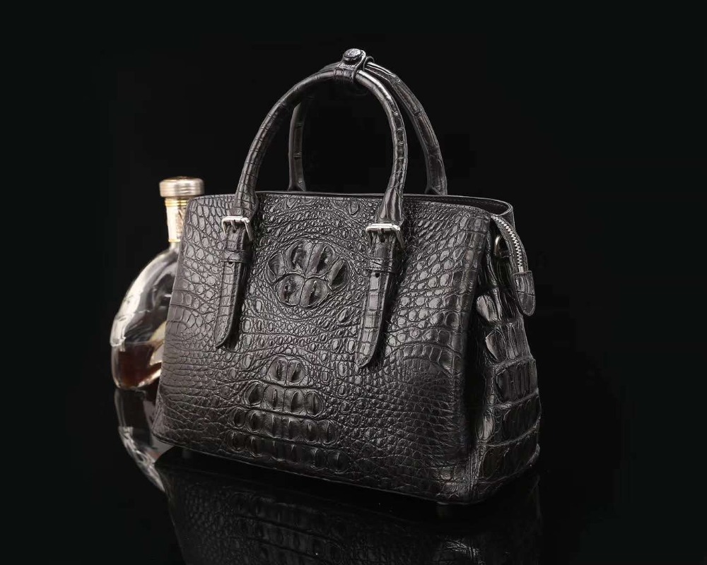 2018 latest Luxury shinny glossy patent top quality genuine crocodile skin women shoulder cross body medium size with strap bag