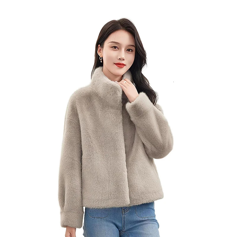 Womens faux mink jacket faux fur coat womens clothing high-end faux mink coat fashionable coat Abrigos 241107