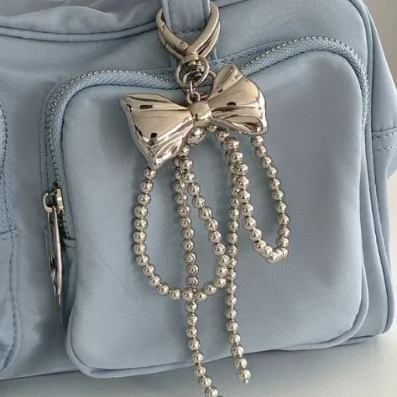 2024 Korean Sweet Pearl Bow Keychain Heart Pendant Keychain Y2K Fashion Keyholder Girls Bag Pendant Accessories 241107