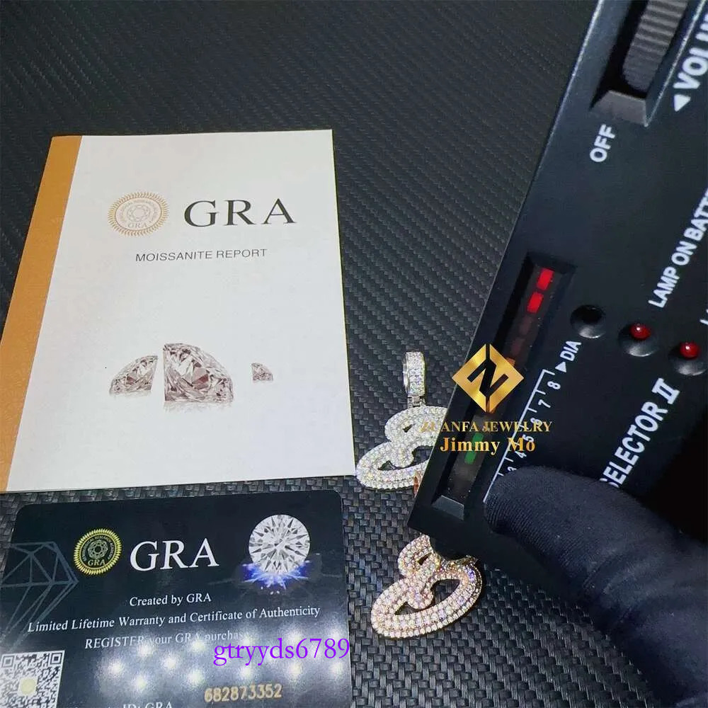 GRA Certificates Hip Hop Iced Out Fire Jewelry Sterg Sier VVS1 Moissanite Initial B Letter Pendant