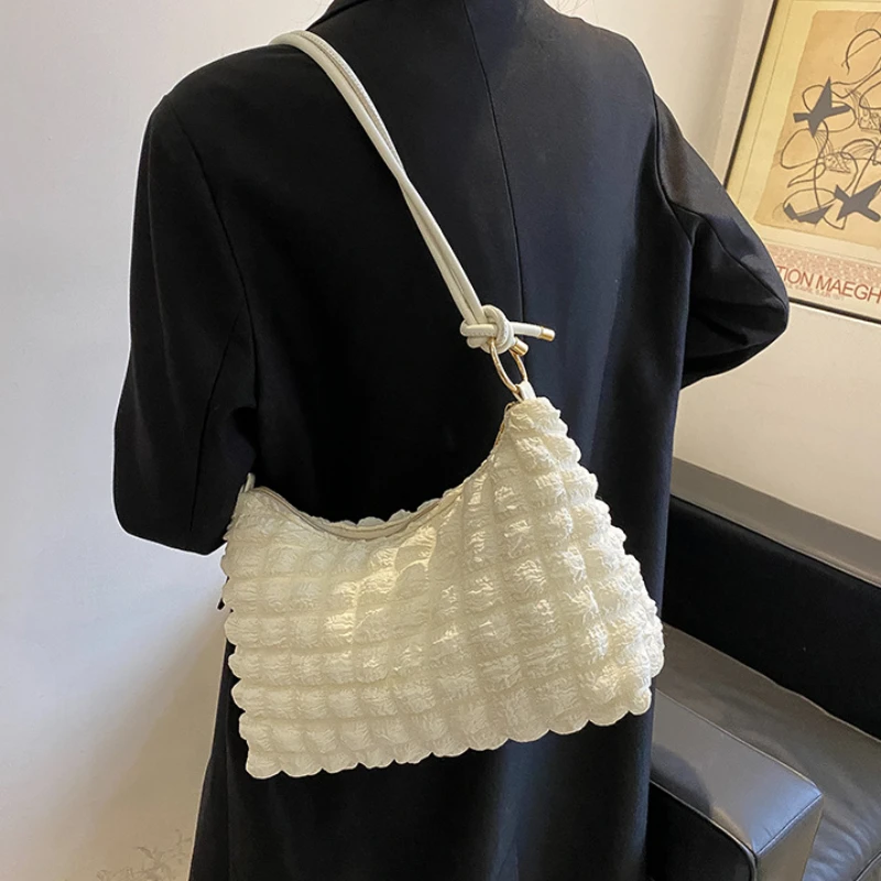 High-quality Lightweight Large Tote Bag Armpit Bag Soft Cloud Cotton Candy Women's Designer Handbag Gentle Shoulder Bag