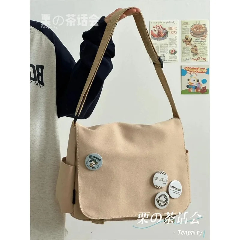 Collage Student School Bags Women Men Unisex Crossbody Multipockets Messenger Bag Simple Nylon Shoulder 241106