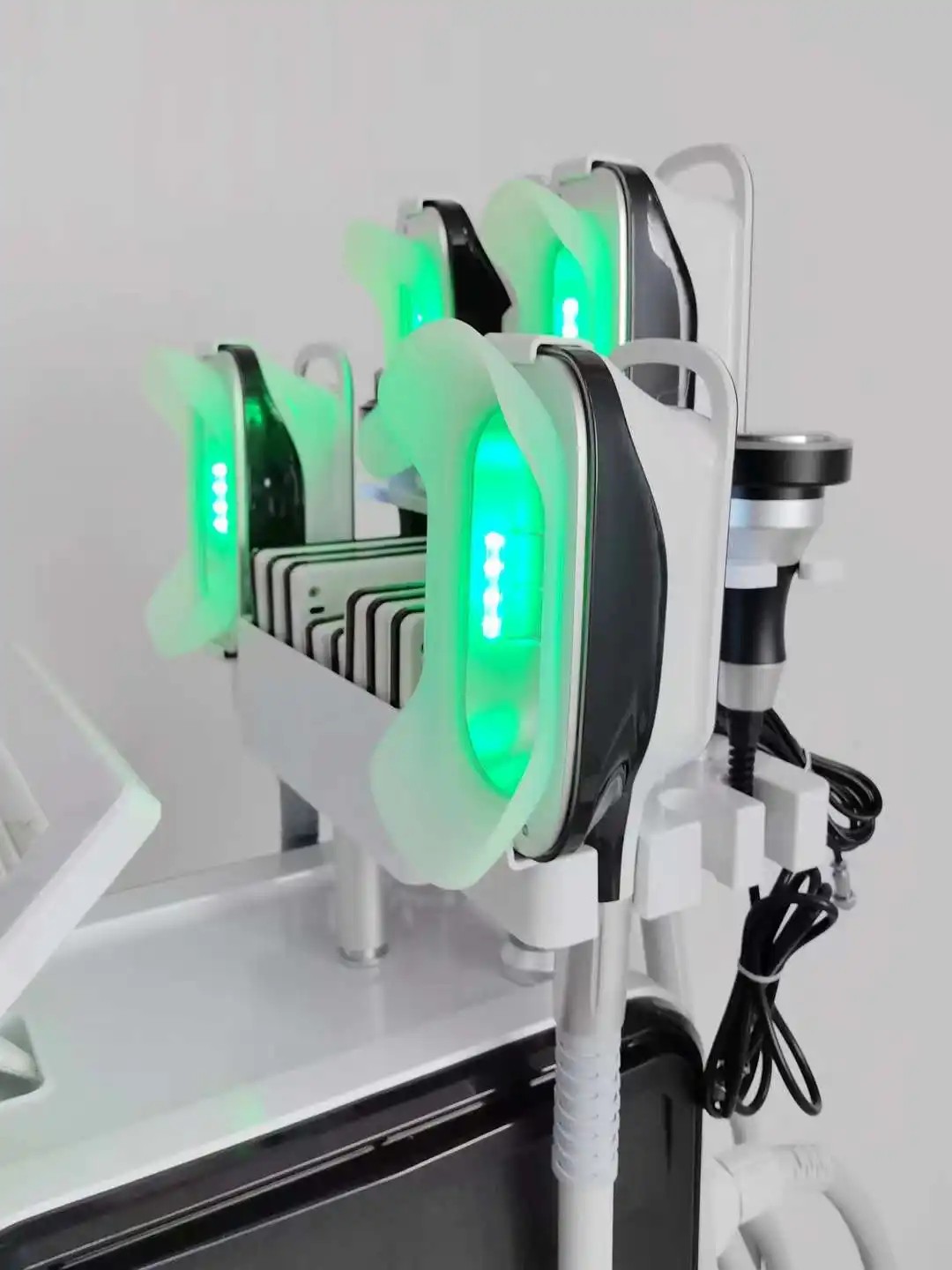 High Powerful 360 Cryo Body Slimming Fat Freeze Cryolipolyse Machine Professional Cryotherapy Equipment That Provides Entire Body Cooling Beauty Devic