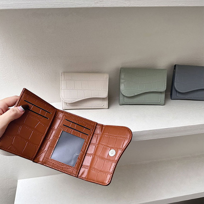 Korean version of women's multi-functional croc wallet short fashionable multi-color multi card slots card holder wallet