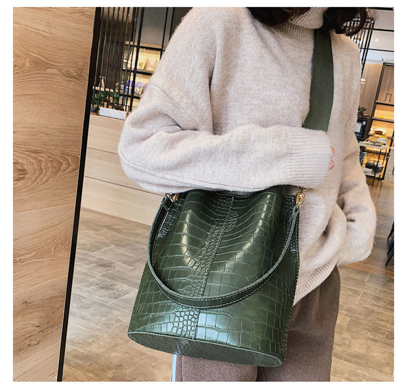 DIDA BEAR Crocodile Crossbody Bag For Women Shoulder Bag Brand Designer Women Bags Luxury PU Leather Bag Bucket Bag Handbag