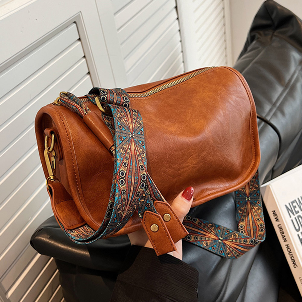Women Retro Shoulder Bag with Graphic Pattern Wide Strap Fashion Sling Bag Large Capacity Zipper Closure Daily Purse for Female