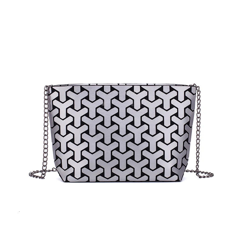 Women's Chain Shoulder Bag Fashion Geometry Women's Flat Fold Cross Bag Handheld Wallet