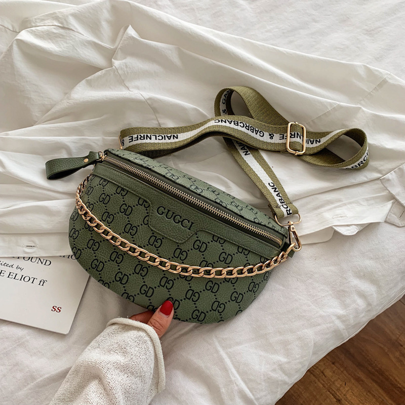 Retro Casual Shoulder Crossbody Women's Bag Large Capacity Korean Fashion Waist Bag Comfortable Wide Shoulder Strap Letter Print