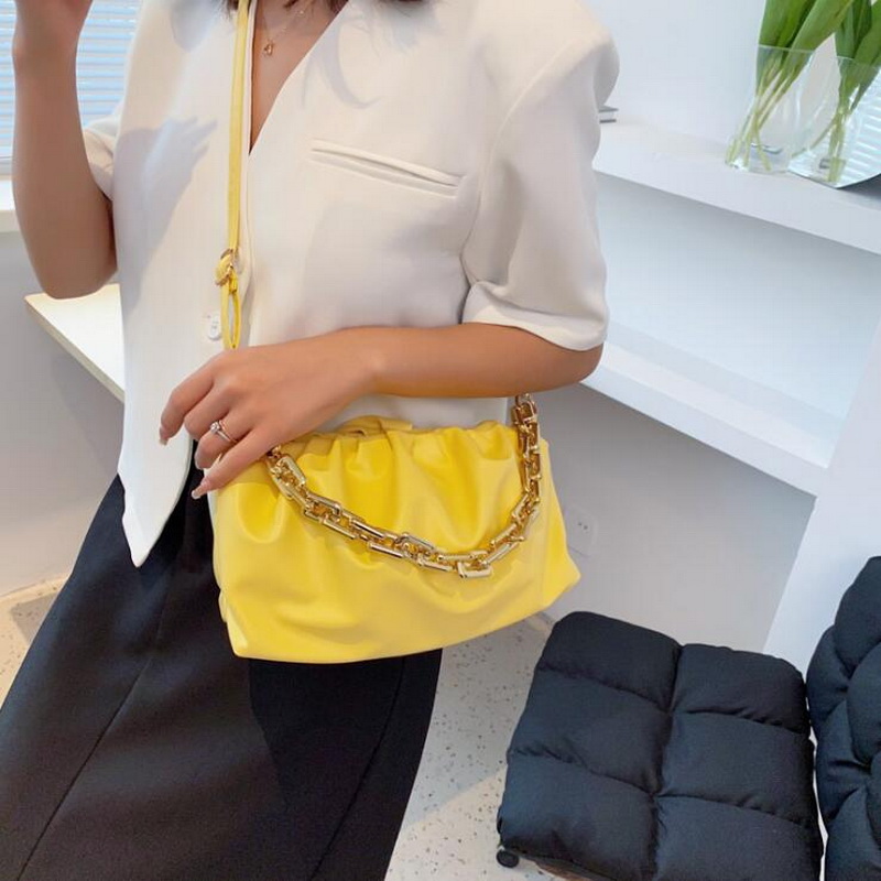 Luxury Chain Handbag Women's Bag Pu Leather Fashion Thick Chain Shoulder BagsTrendy Crossbody Bags For Women 2021 New Purse