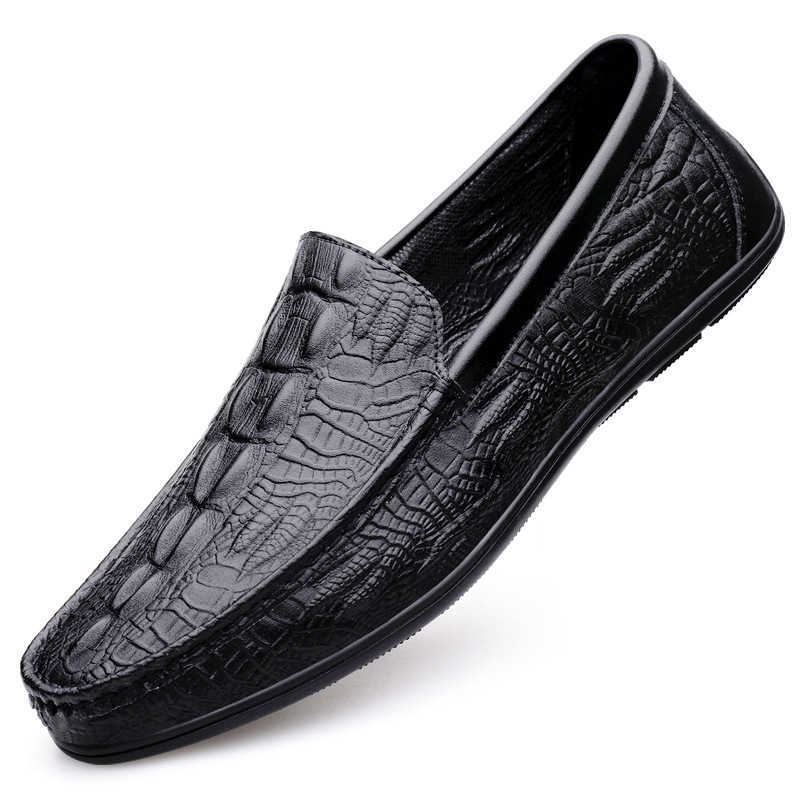 CMM Large Mens Bean Shoes Fashion Crocodile Pattern Mens Loafers Comfortable and Durable Lazy Shoes One Foot Kick Mens Shoes