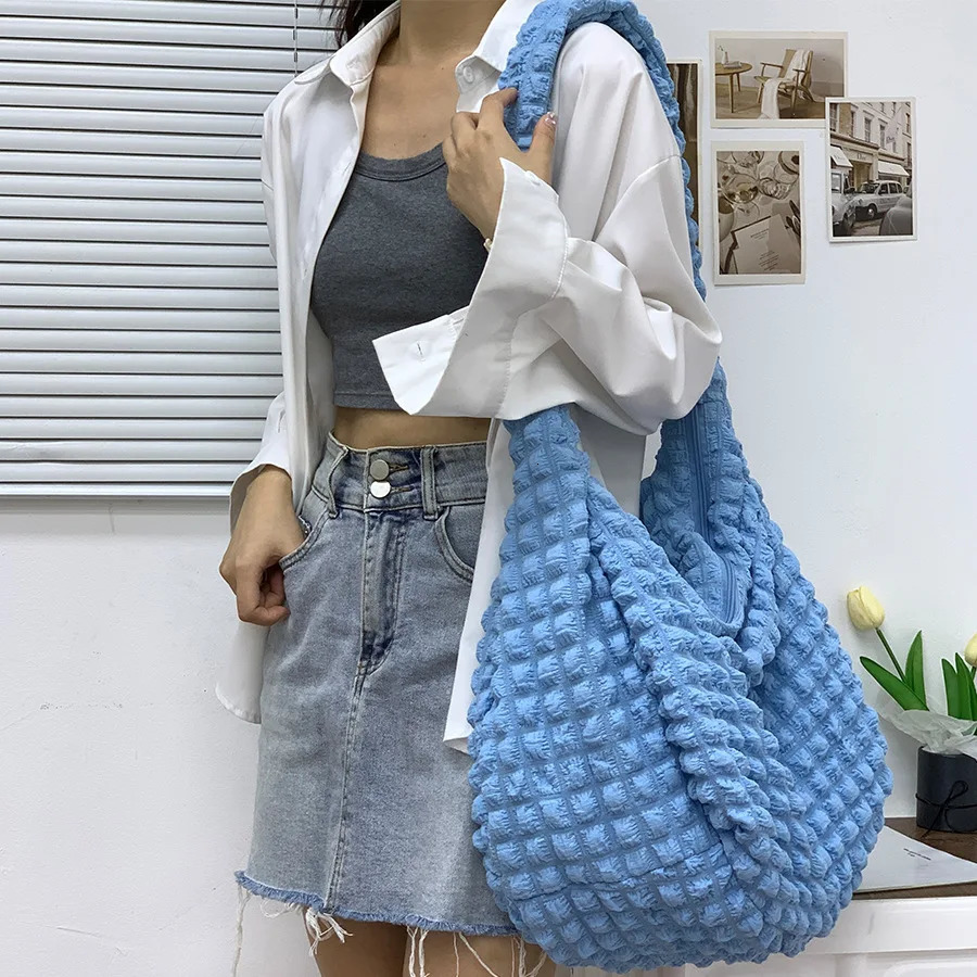 Casual pleated large homeless handbag er womens shoulder bag nylon pad cross body bag large bubble puff bag shopping bag 241107