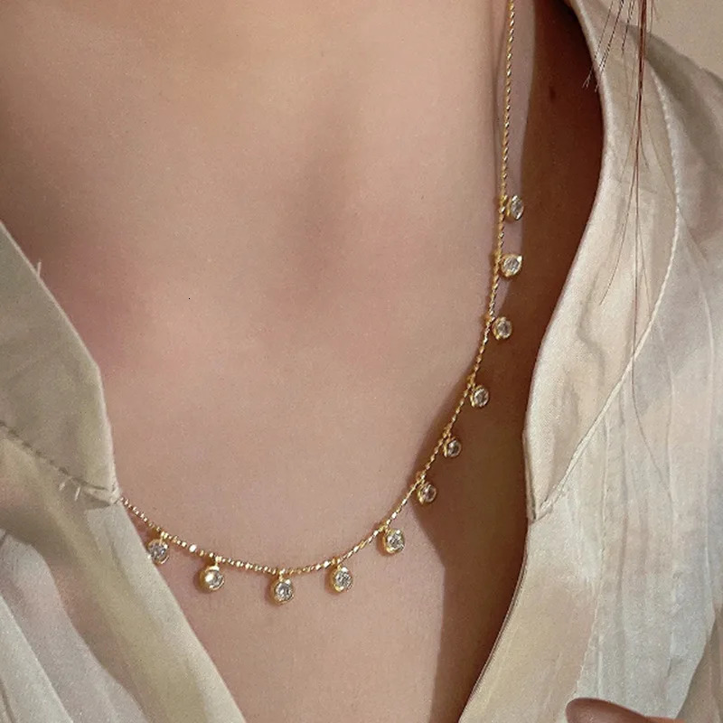 Jewelry S925 silver European and American fashion edge necklace womens gold necklace 241107