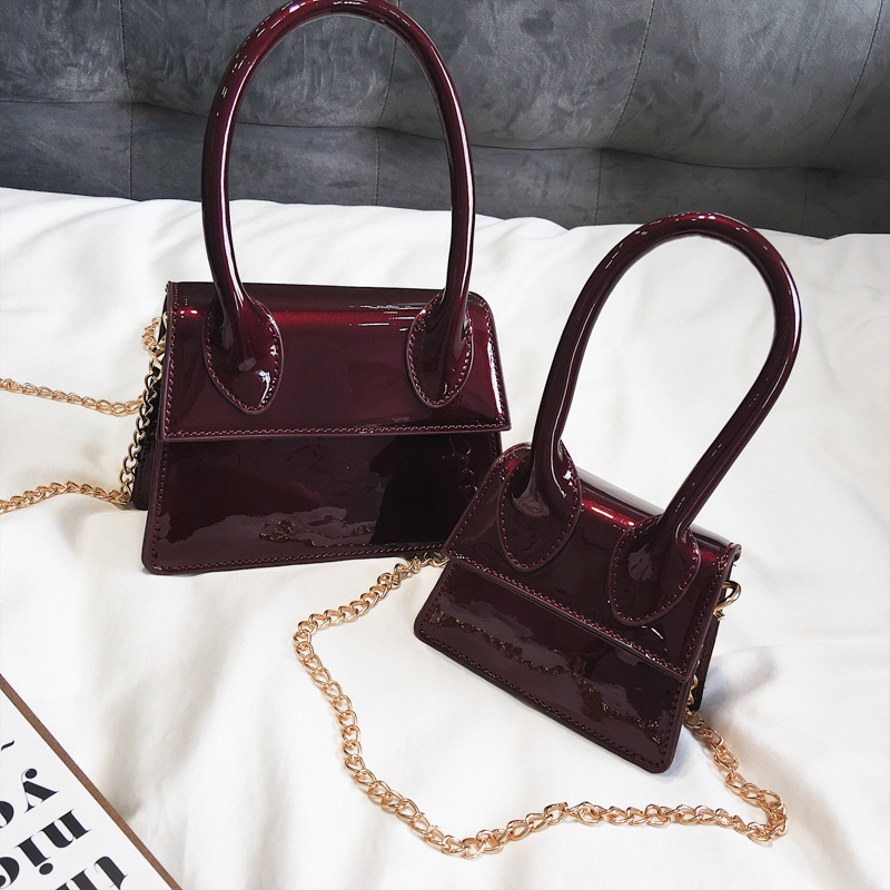 Razaly brand designer good quality mini purse handbags small bag simple flap gold chain patent pu leather beach shoulder 2018