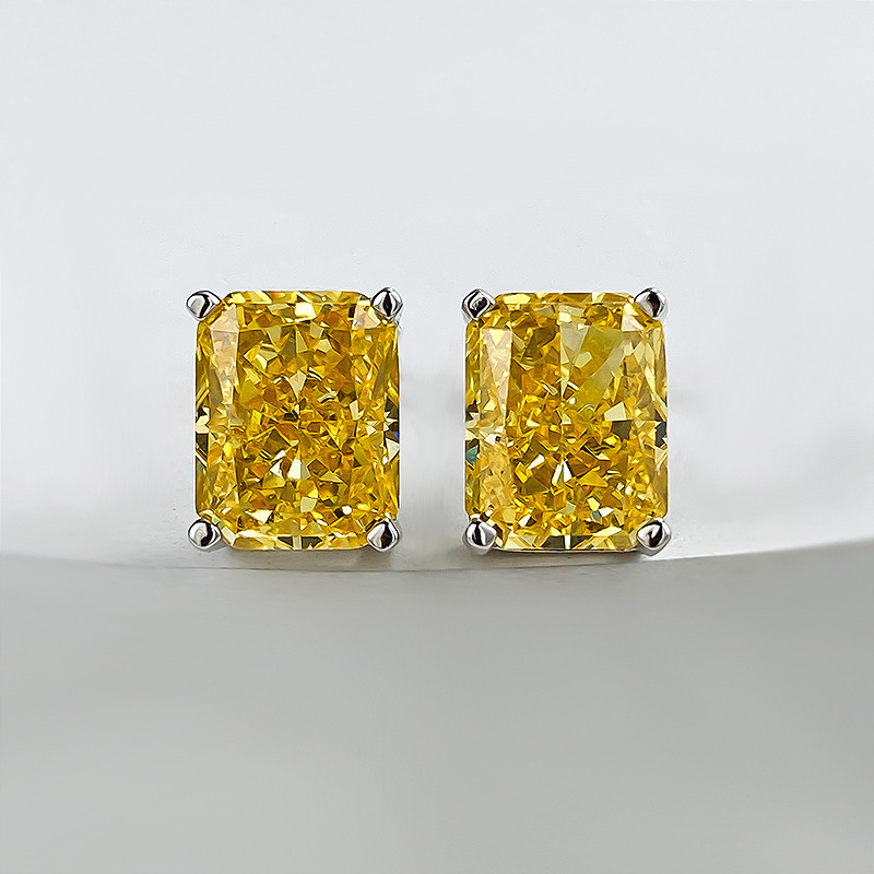 Choucong Brand Stud Earrings Luxury Jewelry Solitaire Real 100% 925 Sterling Silver Radiant Cut Moissanite Diamond Elegant Party Women Wedding Earring