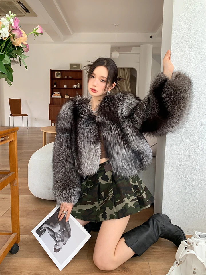 Winter 100% Natural Full Leather Fox Fur Coat Womens V-neck Short Solid Color True Fox Fur Jacket Womens 241107