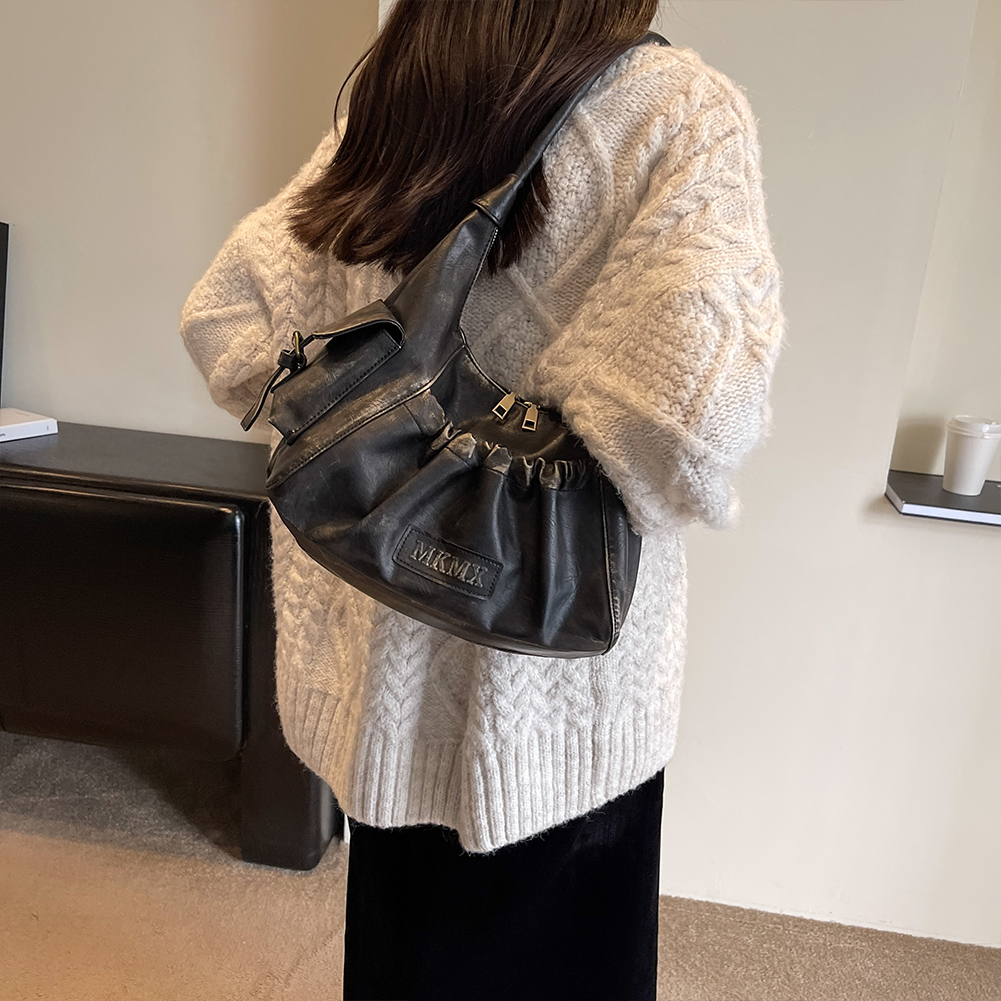 Women Retro Shoulder Bag PU Leather Luxury Armpit Purse Zipper Closure Simple Shoulder Purse Girls Outdoor Daily Street Tote Bag