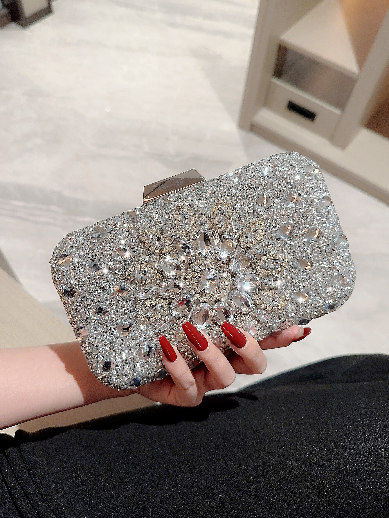 Fashionable Shiny Evening Gown Elegant Square Women's Box Chain Bag