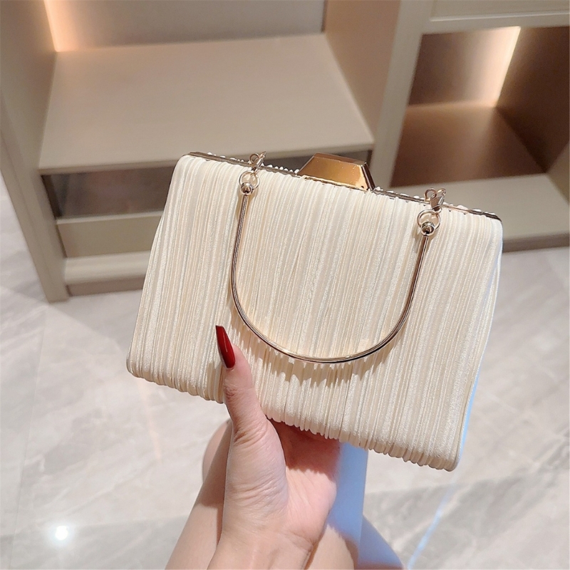 Versatile Chain Handheld Evening Bag Shoulder Purse Handbag for Formal and Casual Occasions