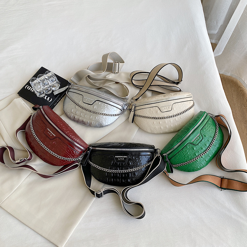 Luxury Chain Waist Bag Fanny pack Fashion Leather Lady Waist pack Handbag Designer Woman Crossbody Chest Bag New Female Belt Bag