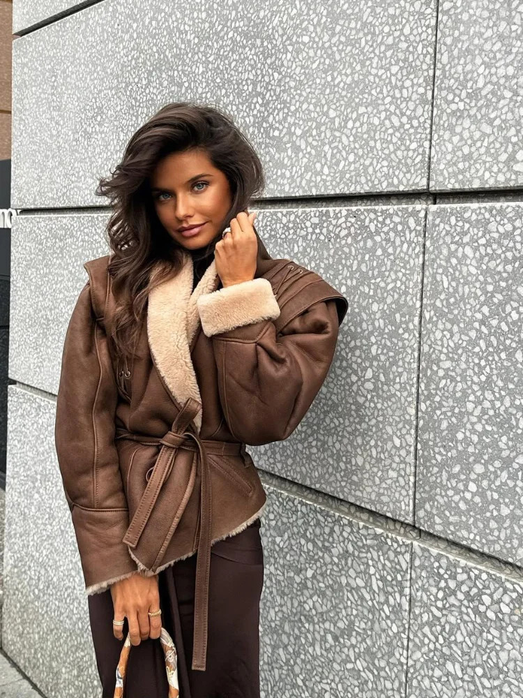 Retro lace brown patch work lapel jacket womens fashion pocket loose jacket with belt autumn/winter high street jacket 241107