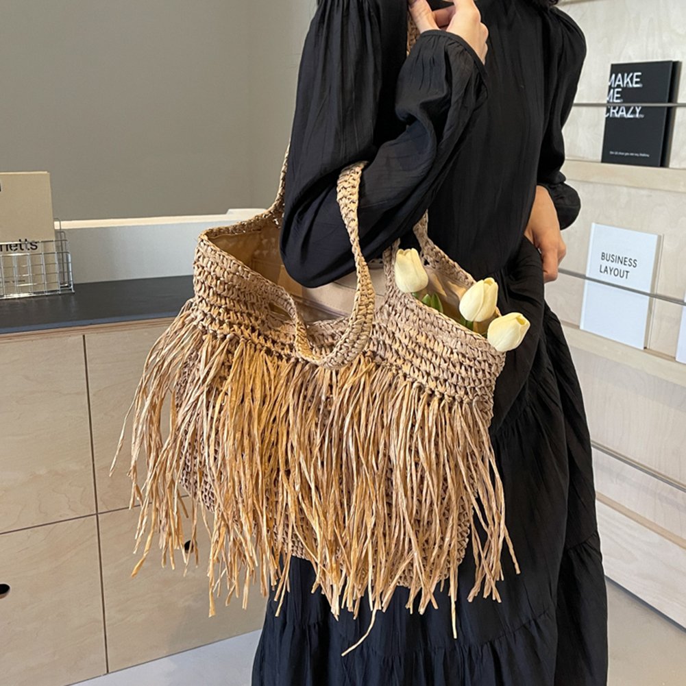 Women Straw Woven Tote Bag Summer Beach Bags Large Capacity Vacation Shoulder Bag Simple with Tassel Weave Handbag