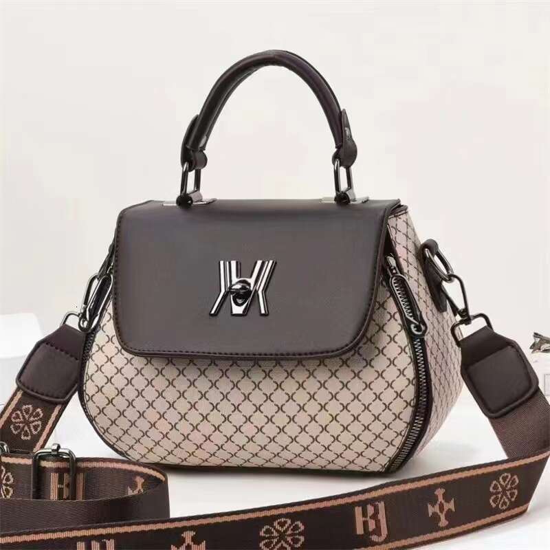 2024 Fashion Trend Large Capacity X-Pattern Casual Versatile Women's Handheld Single Shoulder Crossbody Bag